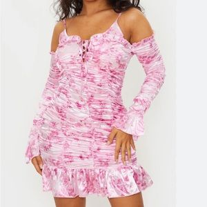 pink floral print satin ruched cold shoulder bodycon dress